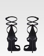 Sandali in raso nero con lacci alla caviglia