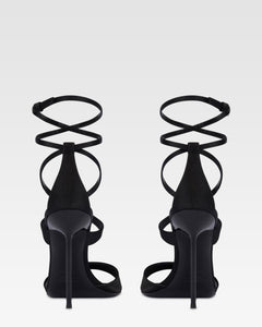 Sandali in raso nero con lacci alla caviglia