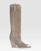 Botte Western en daim avec bout orne