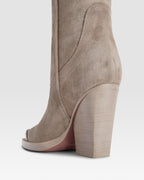Texan boots in stone calf suede leather