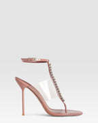 Sandalo t-strap in vernice e pvc con castoni ricamati