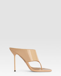 Thong mules in black patent leather — HONEY