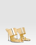Thong-ring mules in gold, mirror-effect leather