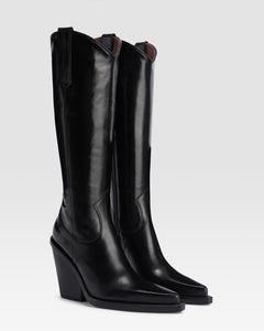 Texan boots in shiny black calf leather