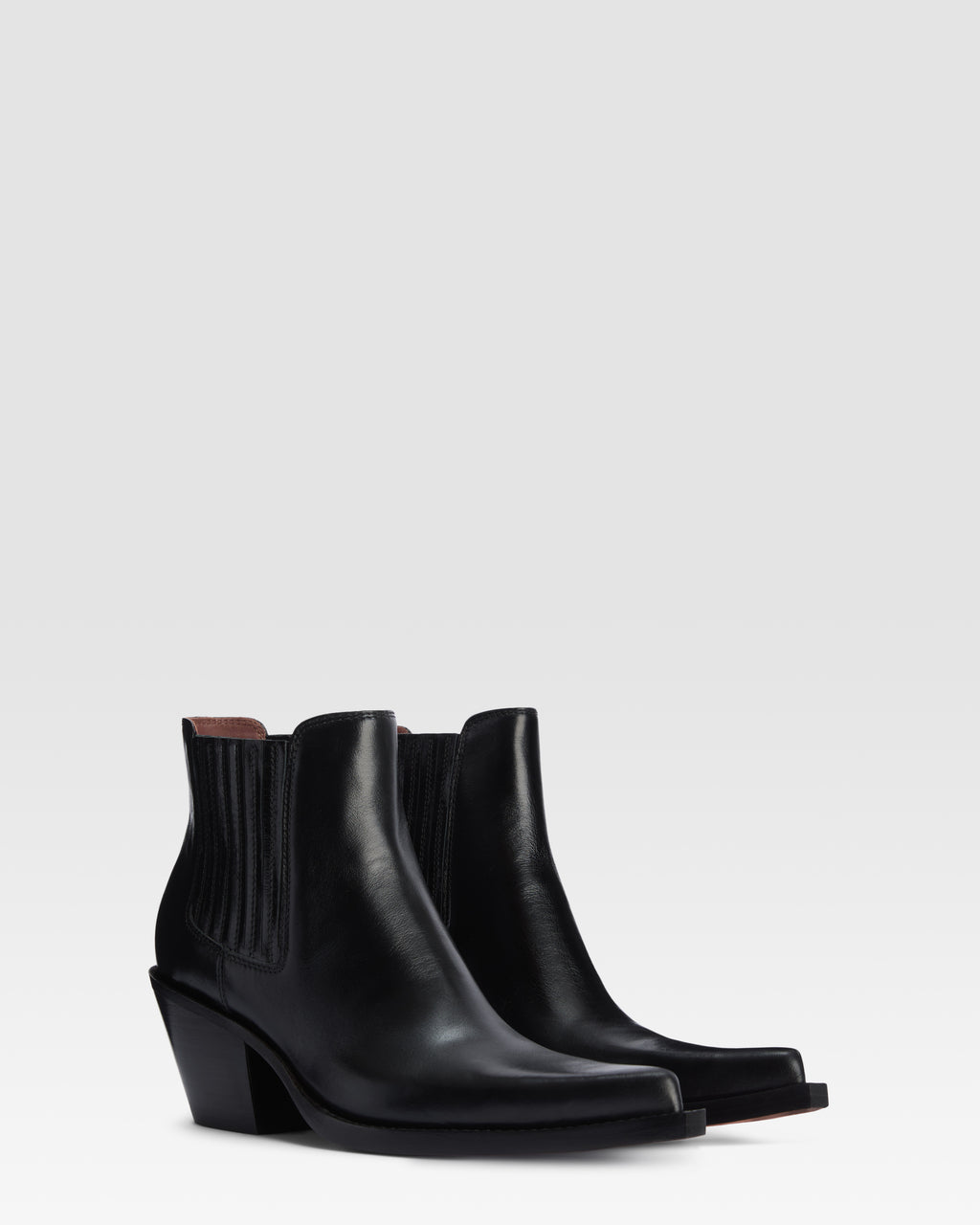 Texan ankle boots in shiny black calf leather