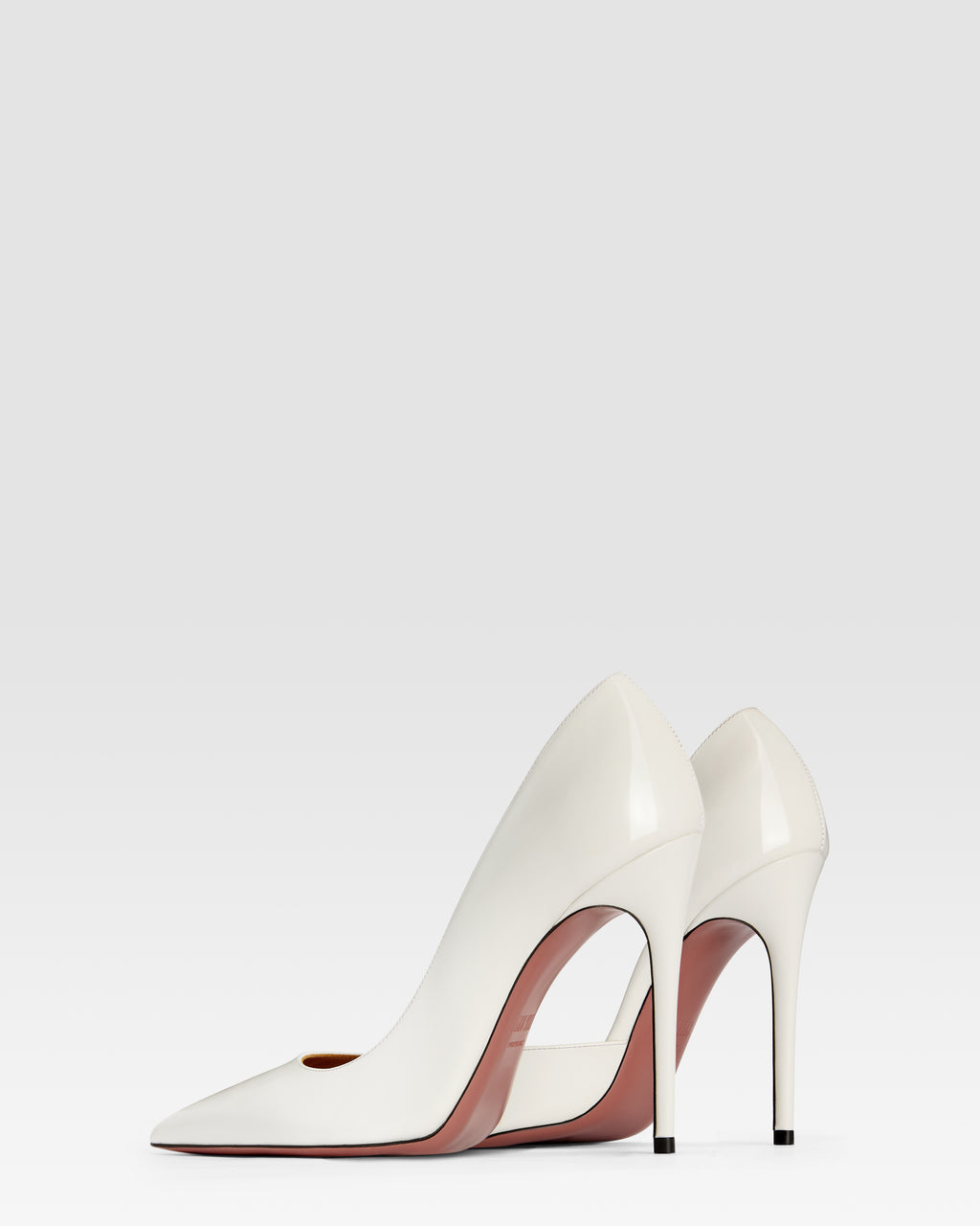 Pumps in white brushed calf leather