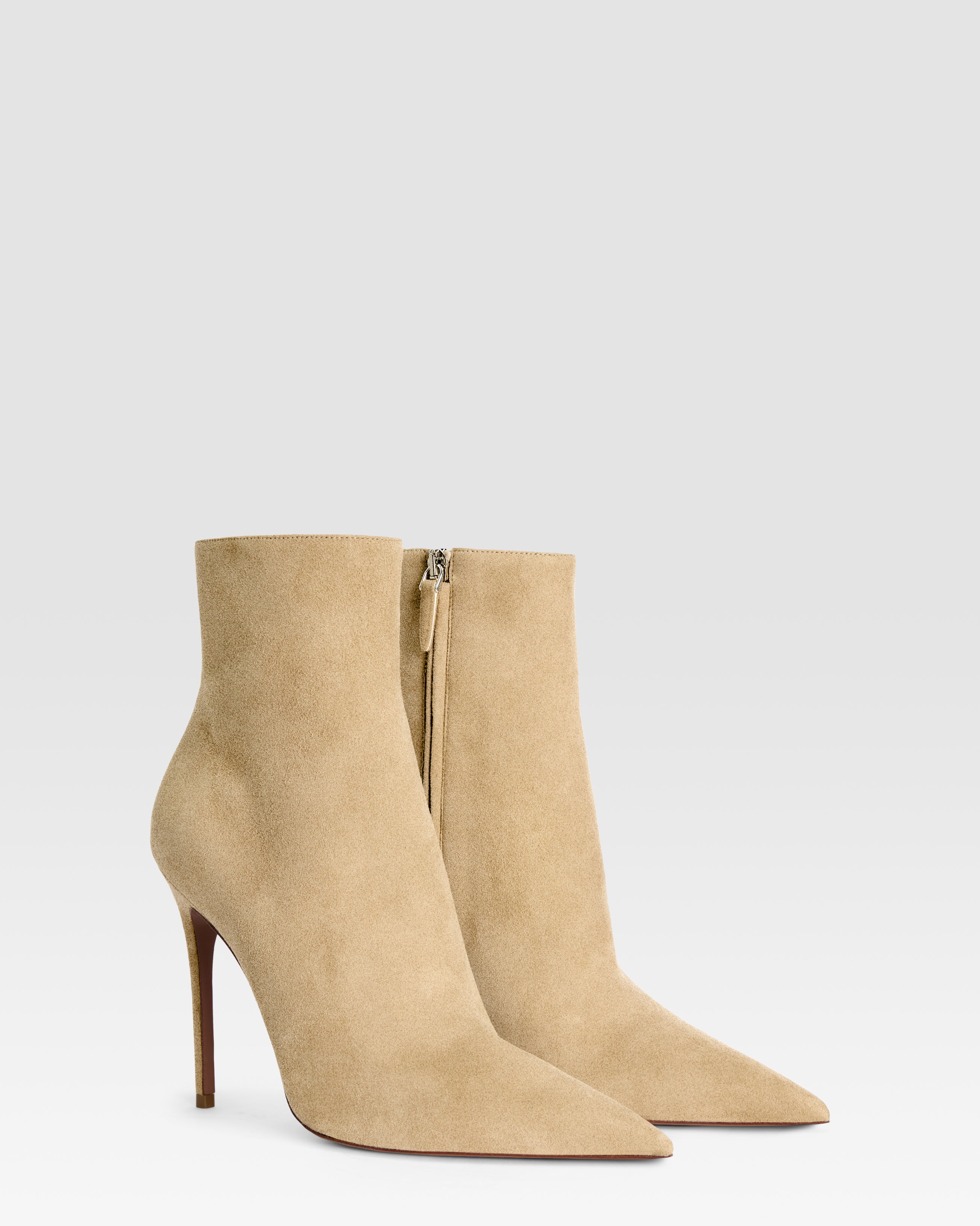 Ankle boots in sand calf suede leather