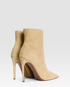Ankle boots in sand calf suede leather