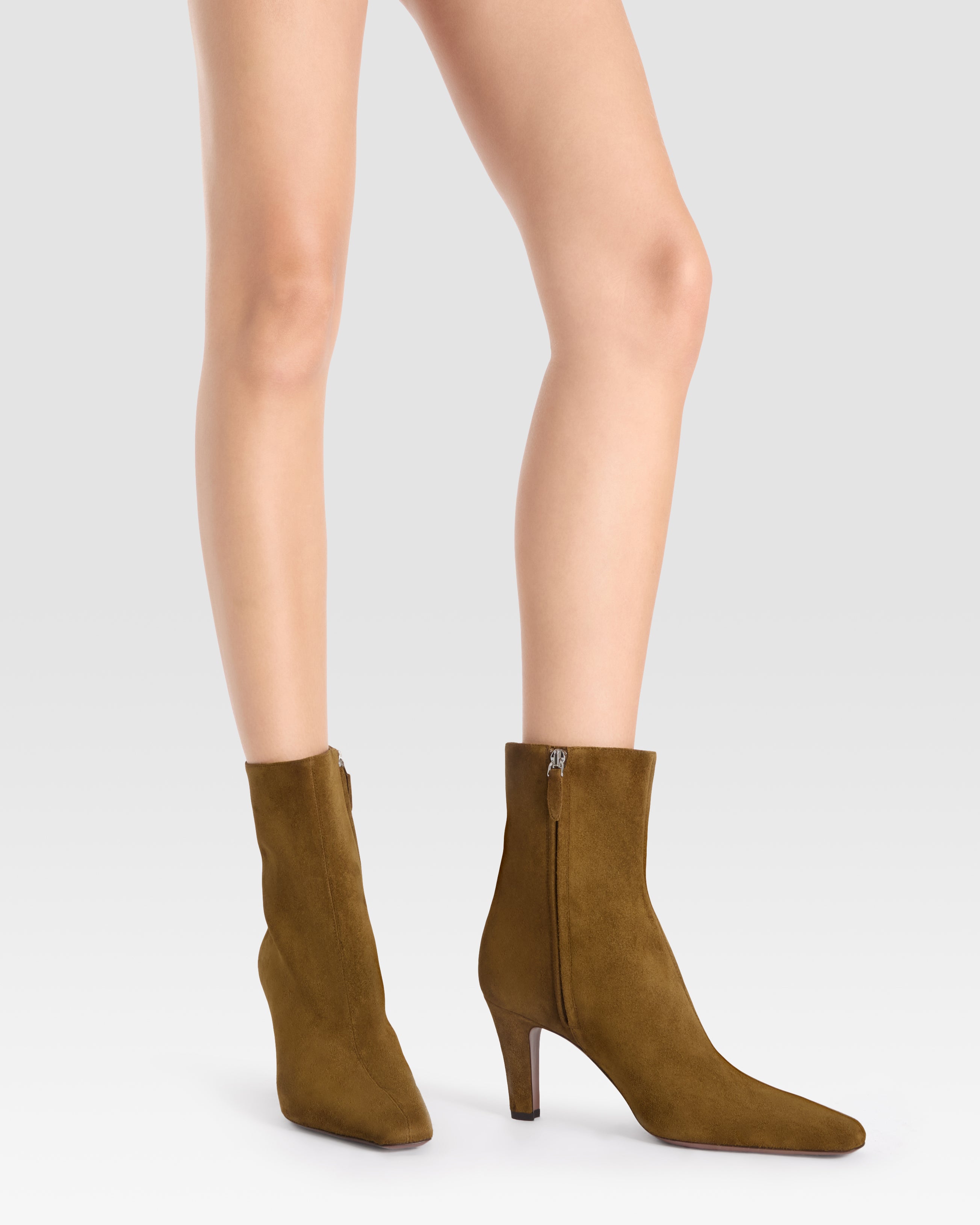 VELOURSLEDER ANKLE BOOT