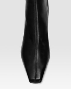 Ankle boots in black calf leather