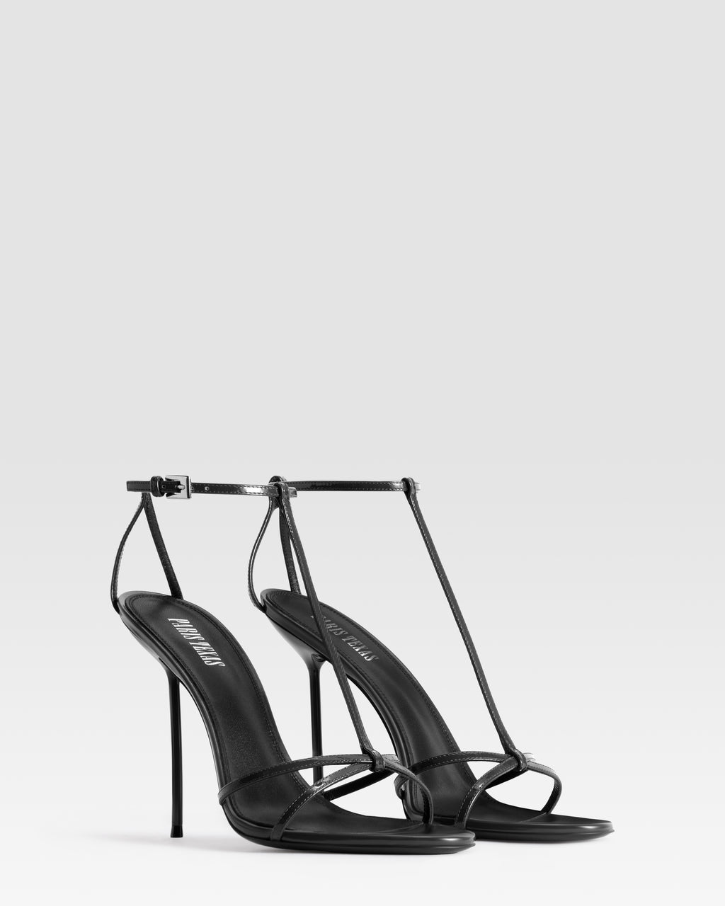 LACKLEDER T-STRAP SANDALE