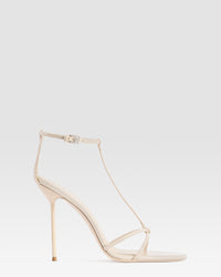 LACKLEDER T-STRAP SANDALE — AVORIO