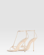LACKLEDER T-STRAP SANDALE