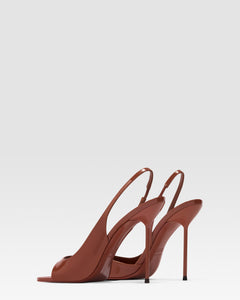 PATENT LEATHER SANDAL