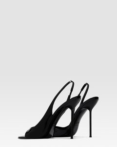 PATENT LEATHER SANDAL