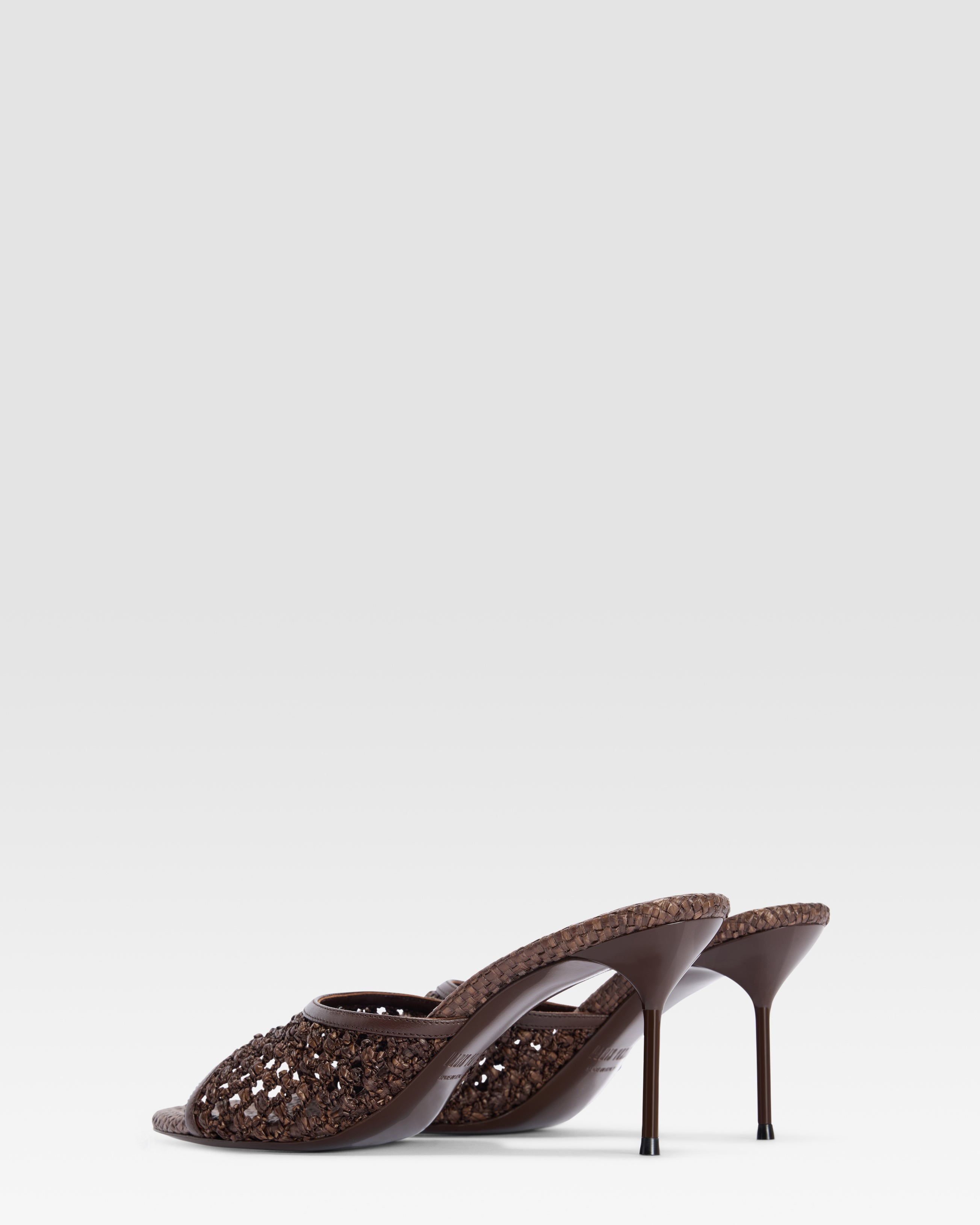 WOVEN RAFFIA MULE