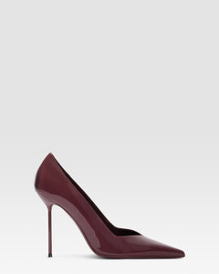 PATENT LEATHER PUMP