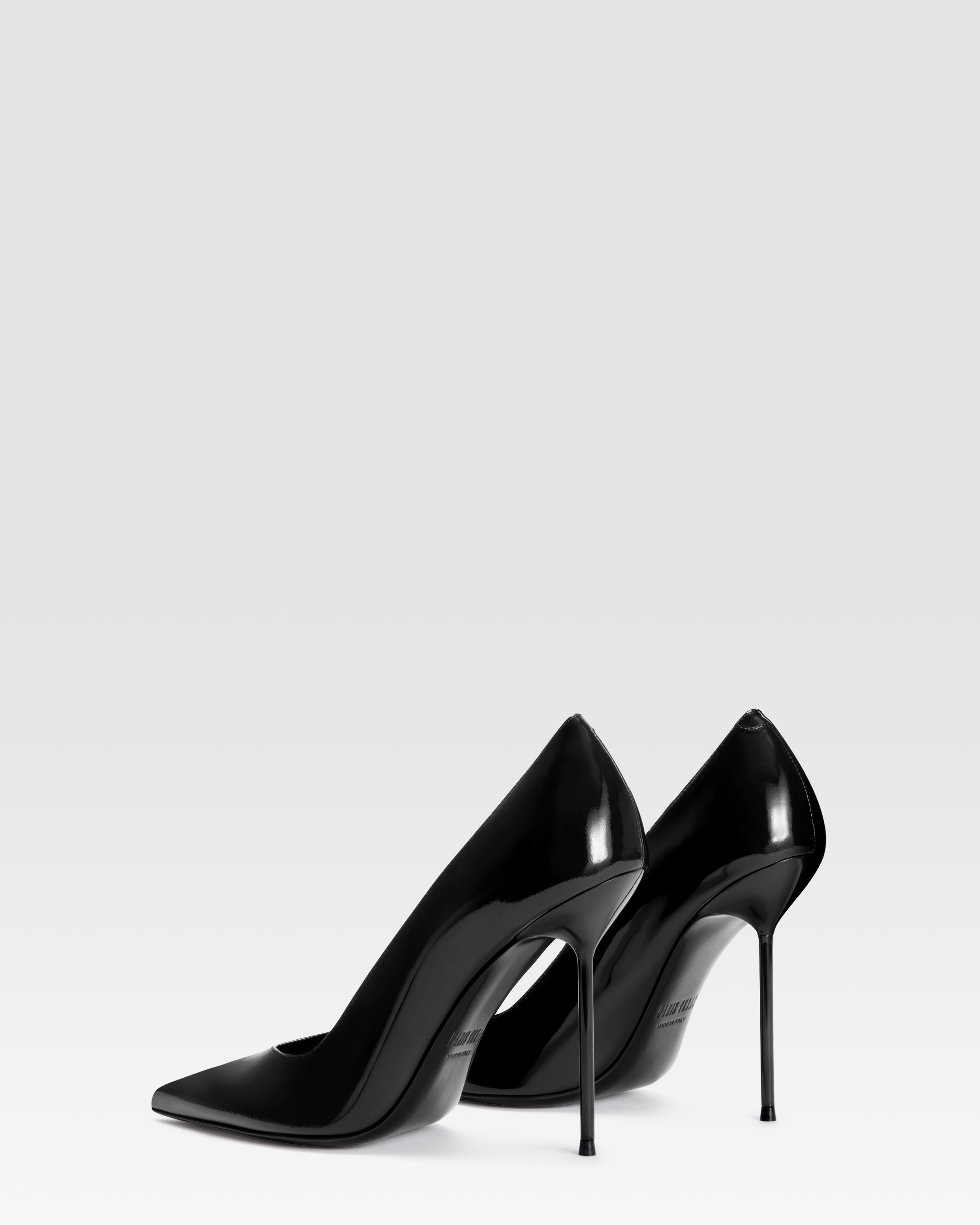 PATENT LEATHER PUMP
