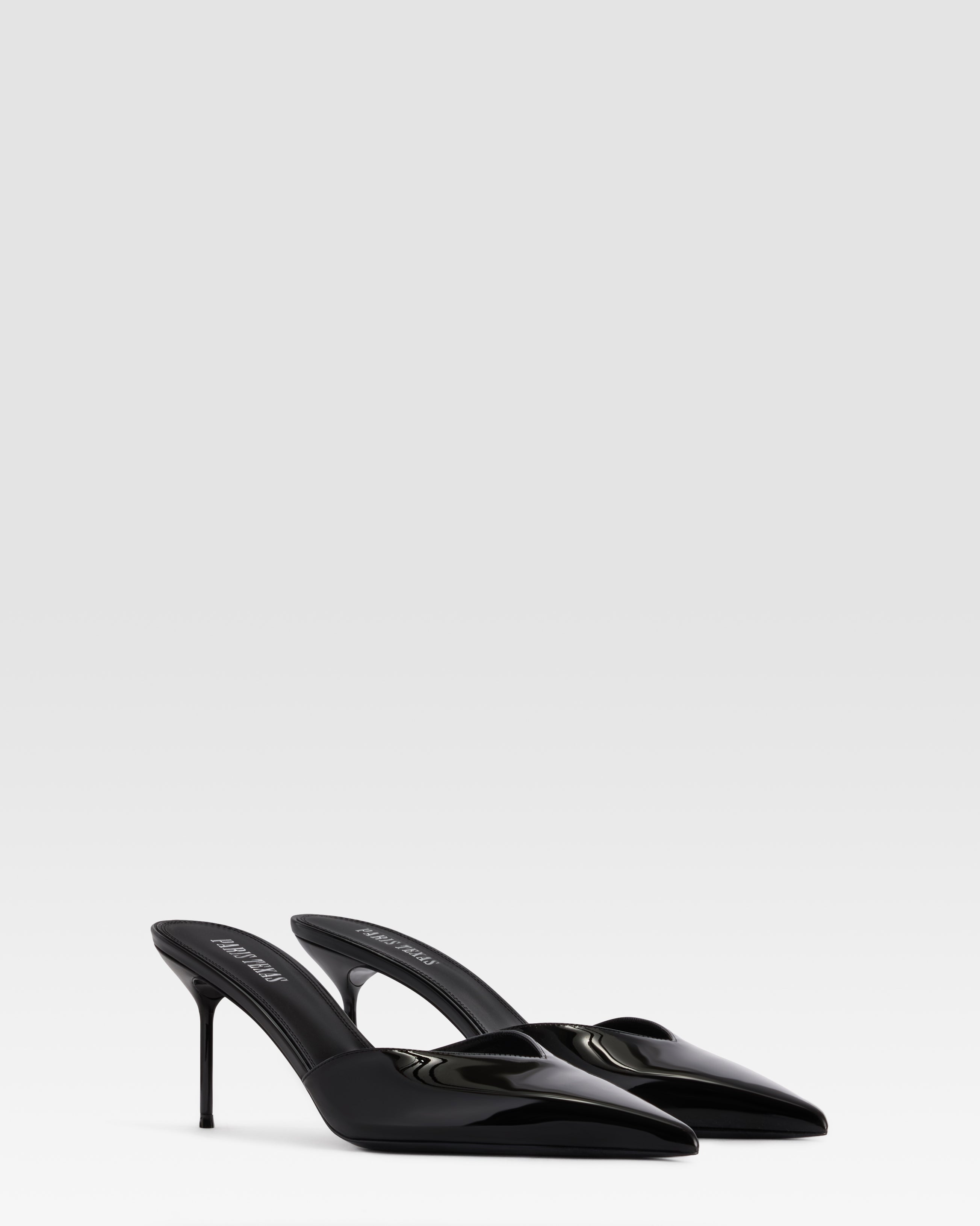 PATENT LEATHER SABOT