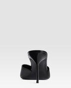 PATENT LEATHER SABOT