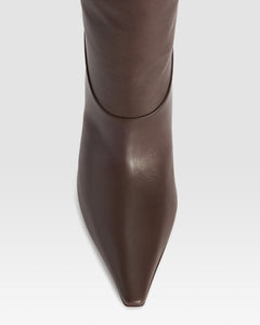 BOTA DE PIEL