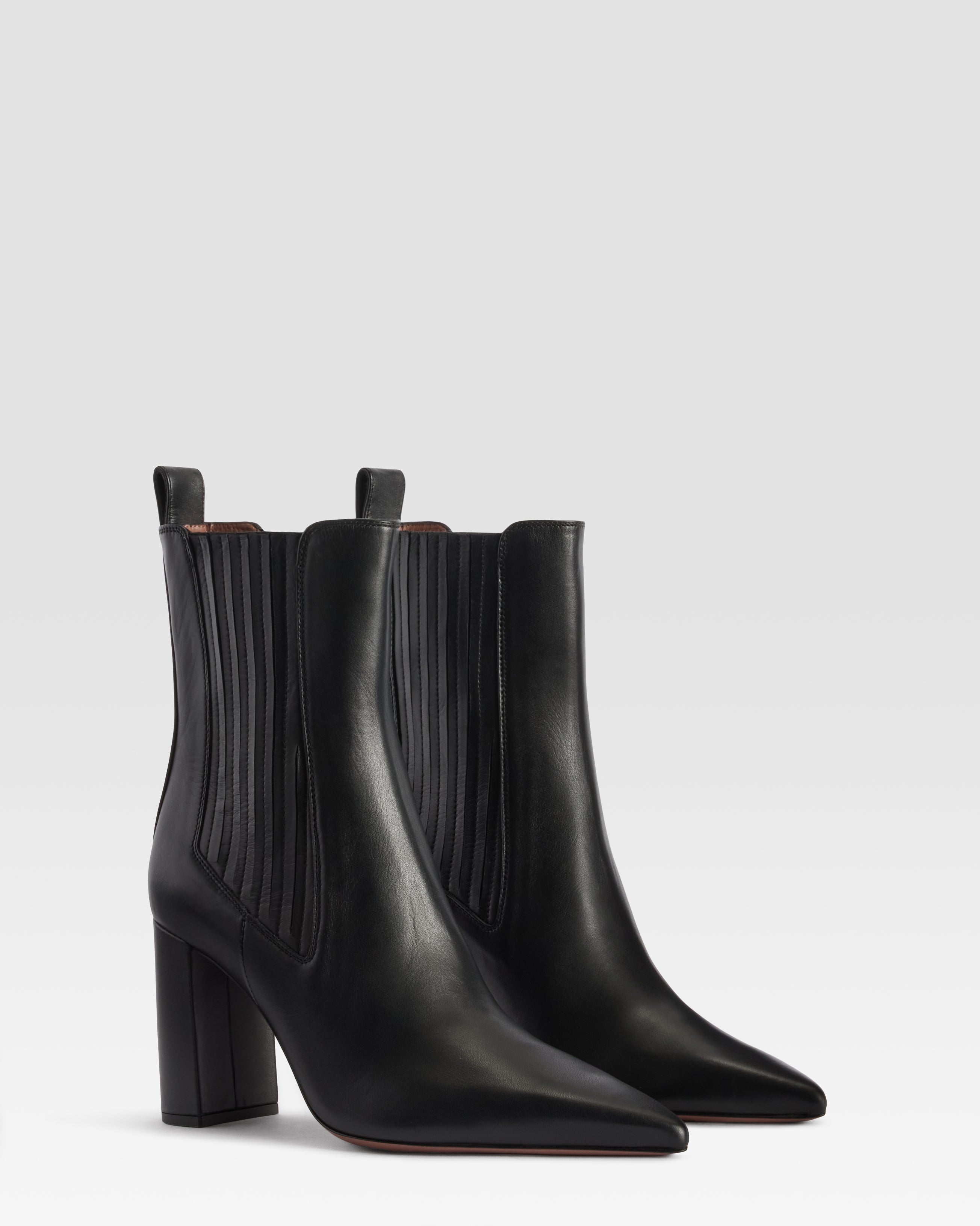 LEATHER ANKLE BOOT
