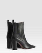 LEATHER ANKLE BOOT