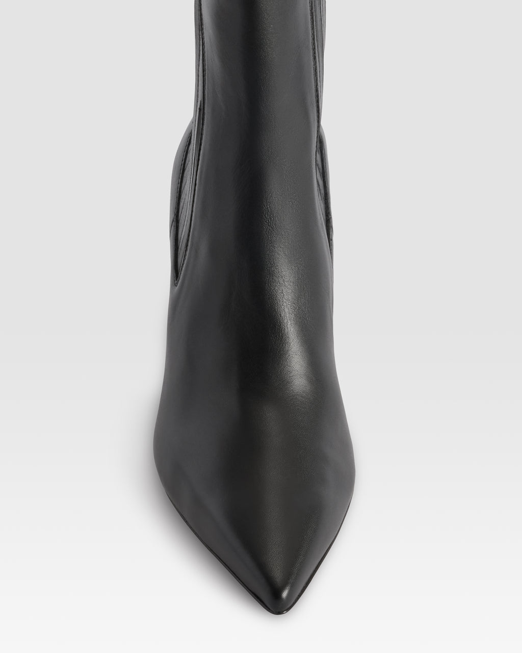 LEATHER ANKLE BOOT