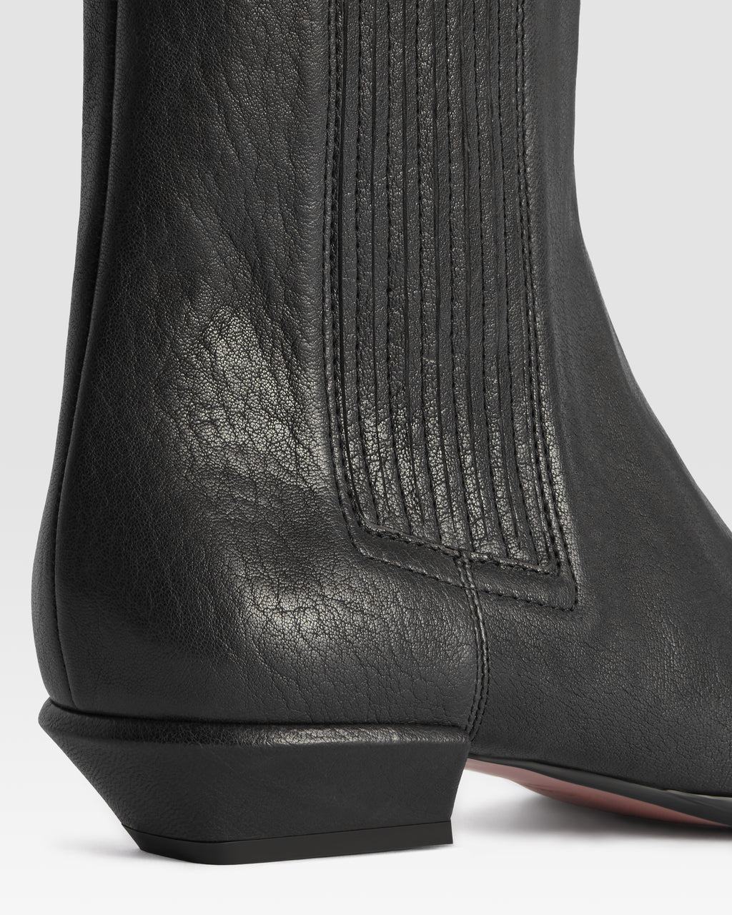 LEATHER ANKLE BOOT