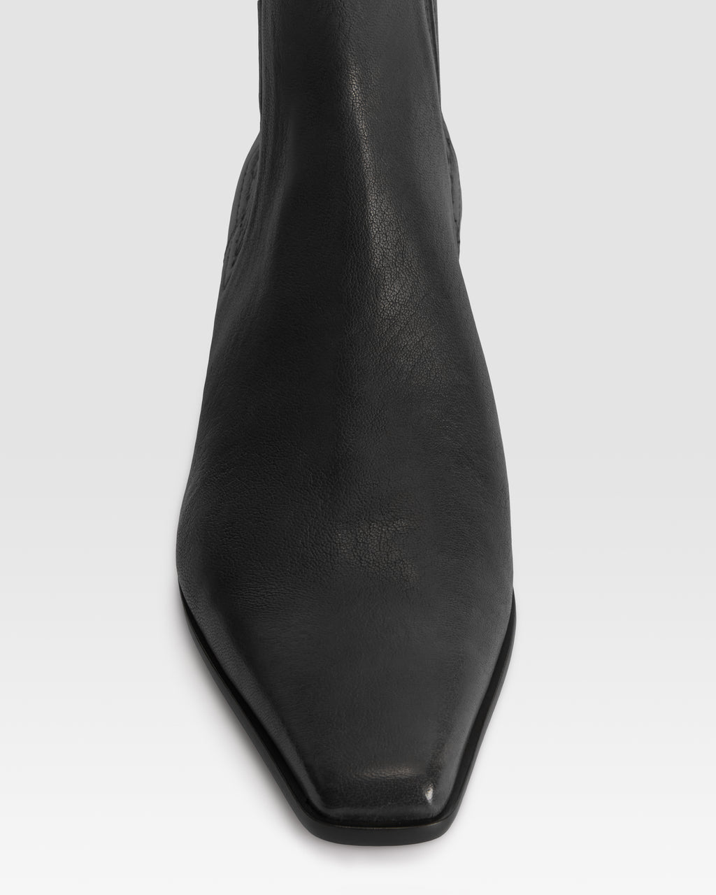 LEATHER ANKLE BOOT