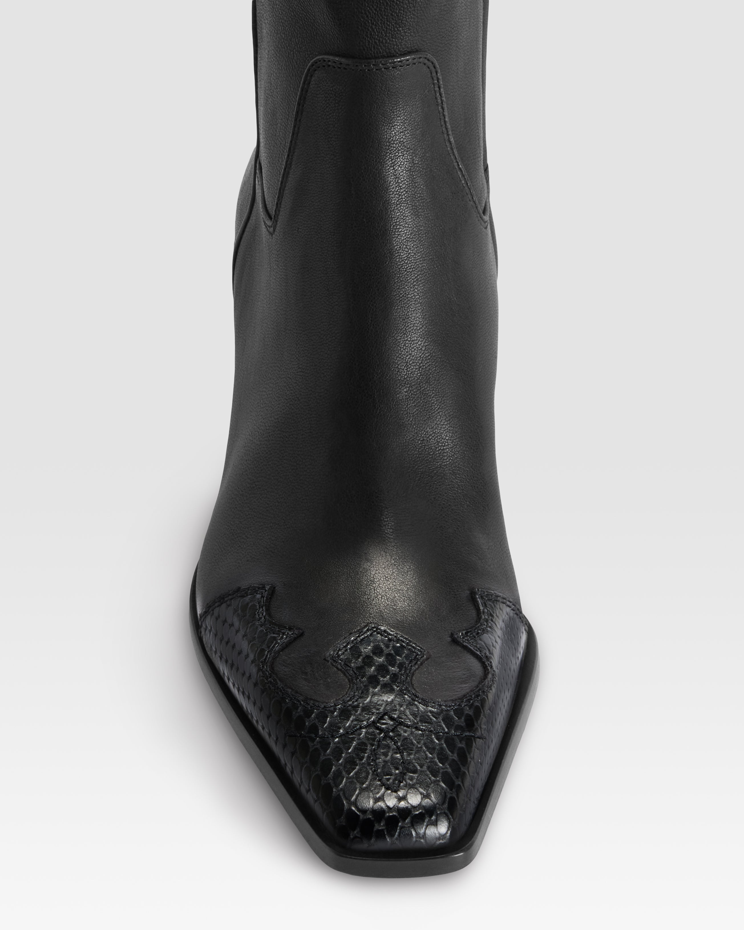 STIVALETTO IN PELLE