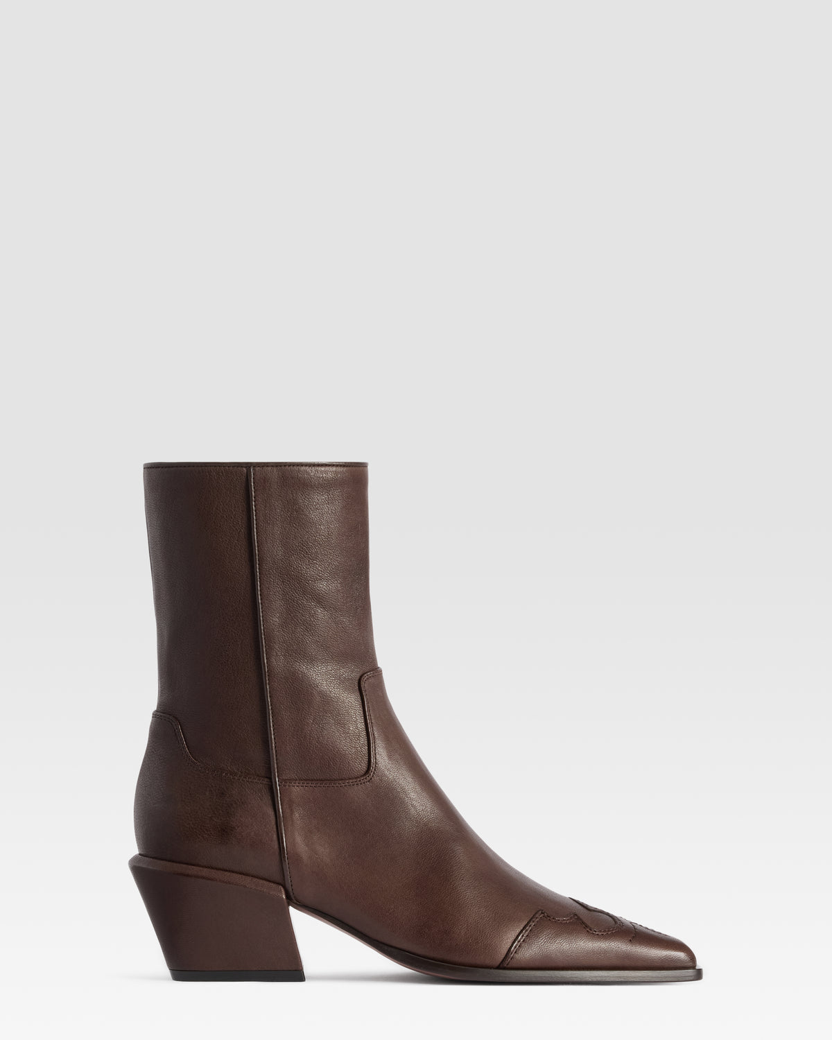 LEATHER ANKLE BOOT