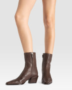LEATHER ANKLE BOOT