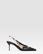SLINGBACK DE NAPA CON BORDADO CUT-OUT E INCRUSTACIONES DE CORAZON