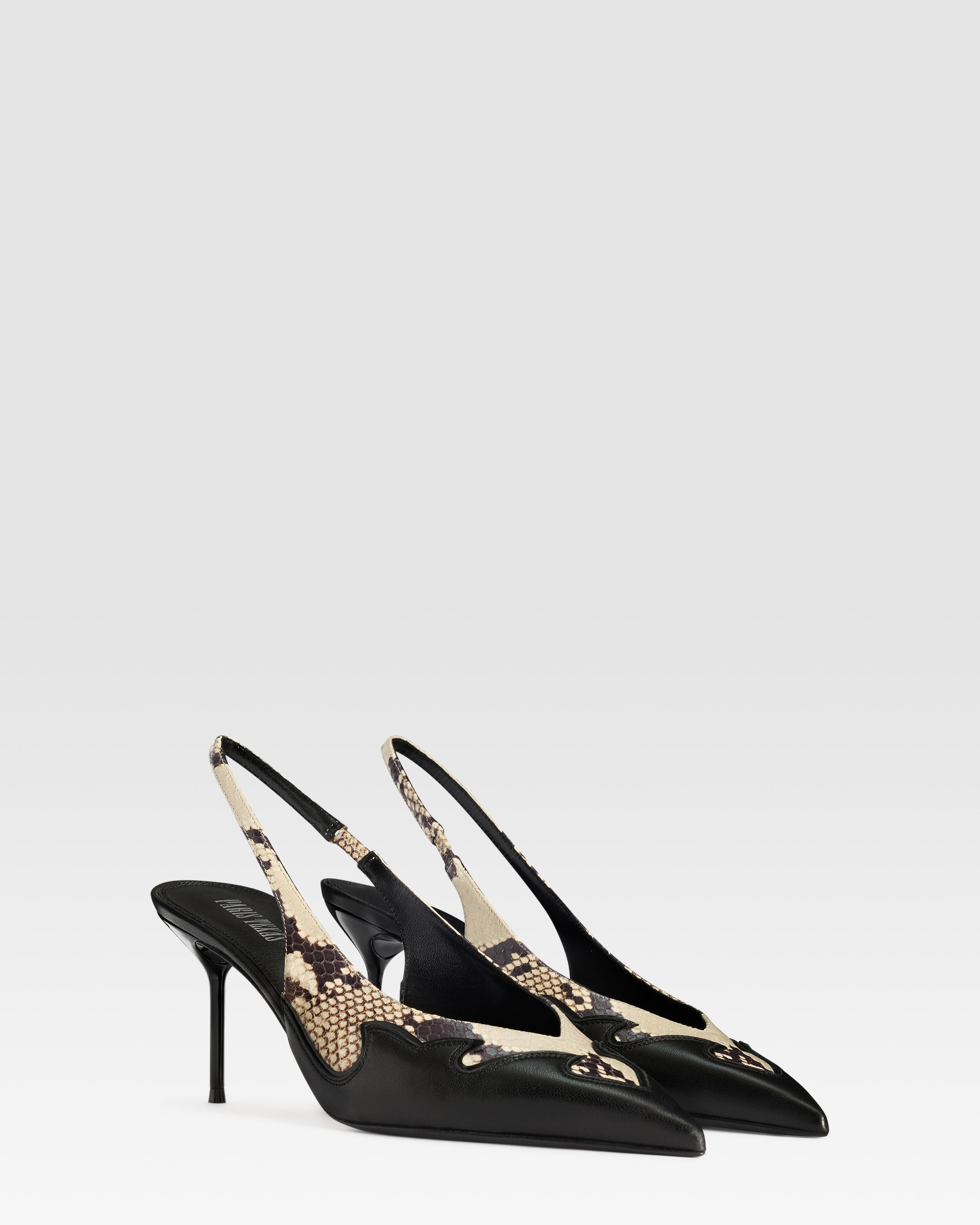 SLINGBACK DE NAPA CON BORDADO CUT-OUT E INCRUSTACIONES DE CORAZON