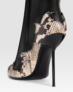NAPPALEDER ANKLE BOOT MIT CUT-OUT-STICKEREI UND HERZ-INLAYS