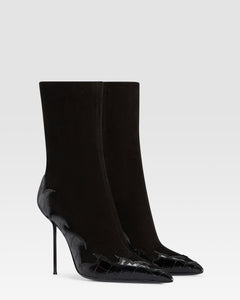 VELOURSLEDER ANKLE BOOT MIT CUT-OUT-STICKEREI UND HERZ-INLAYS