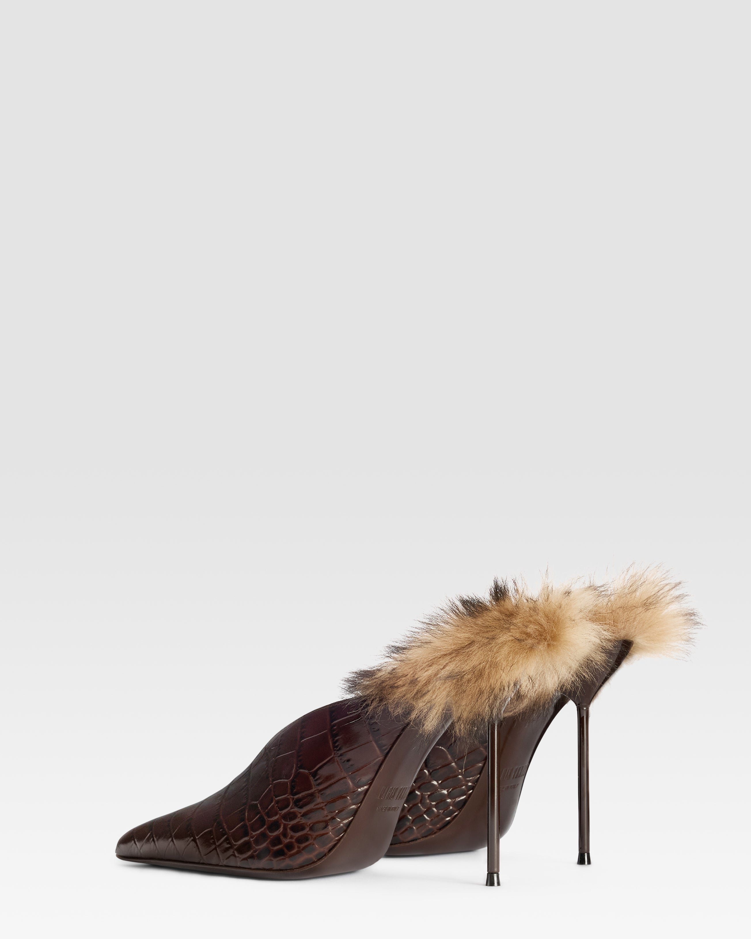 SABOT DE PIEL ESTAMPA COCODRILO CON INSERCION DE SHEARLING
