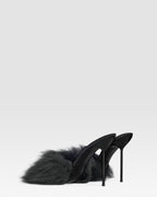 FURRY MULE EN PELO SUAVE Y DETALLES DE CHAROL