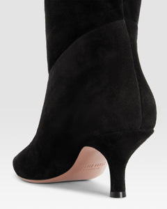 OVER-THE-KNEE VELOURSLEDERSTIEFEL