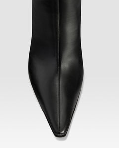 LEATHER ANKLE BOOT