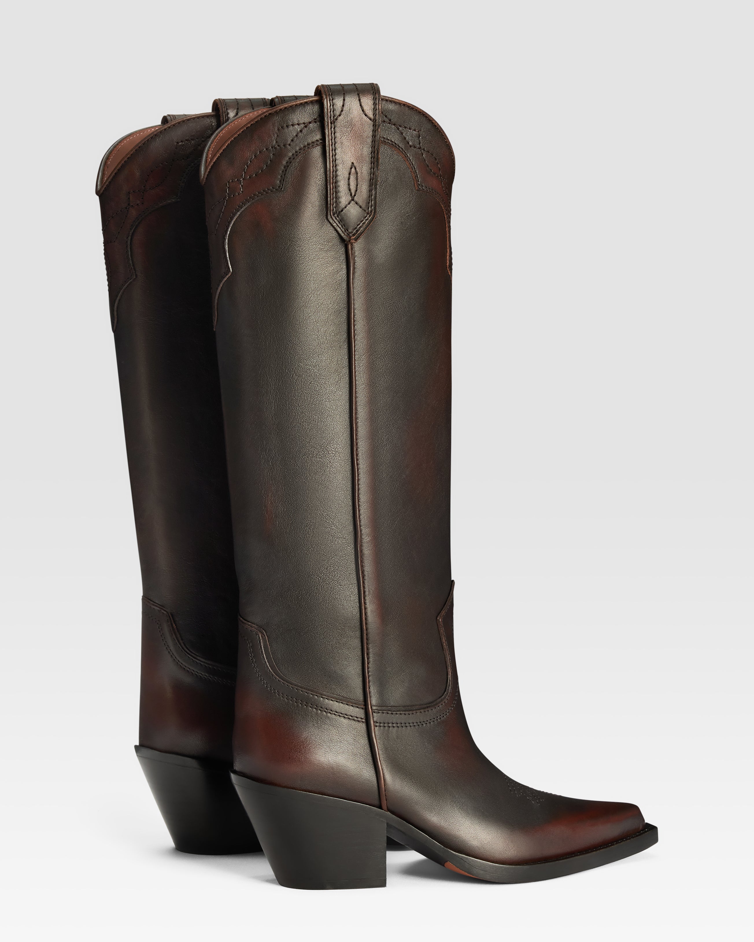 WESTERNSTIEFEL AUS GEBURSTETEM LEDER