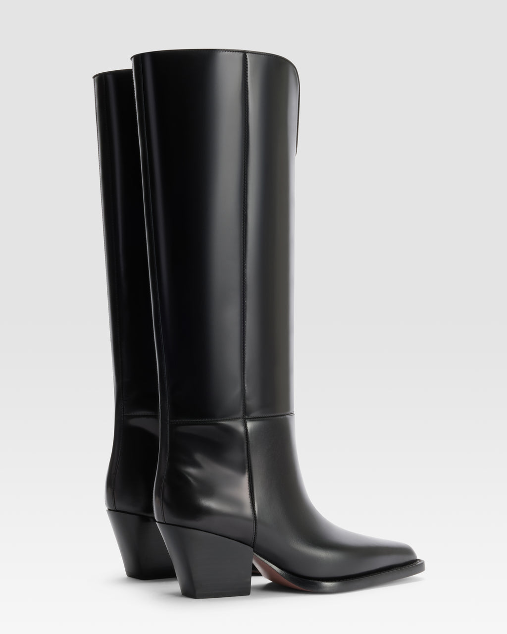 GEBURSTETER LEDERSTIEFEL