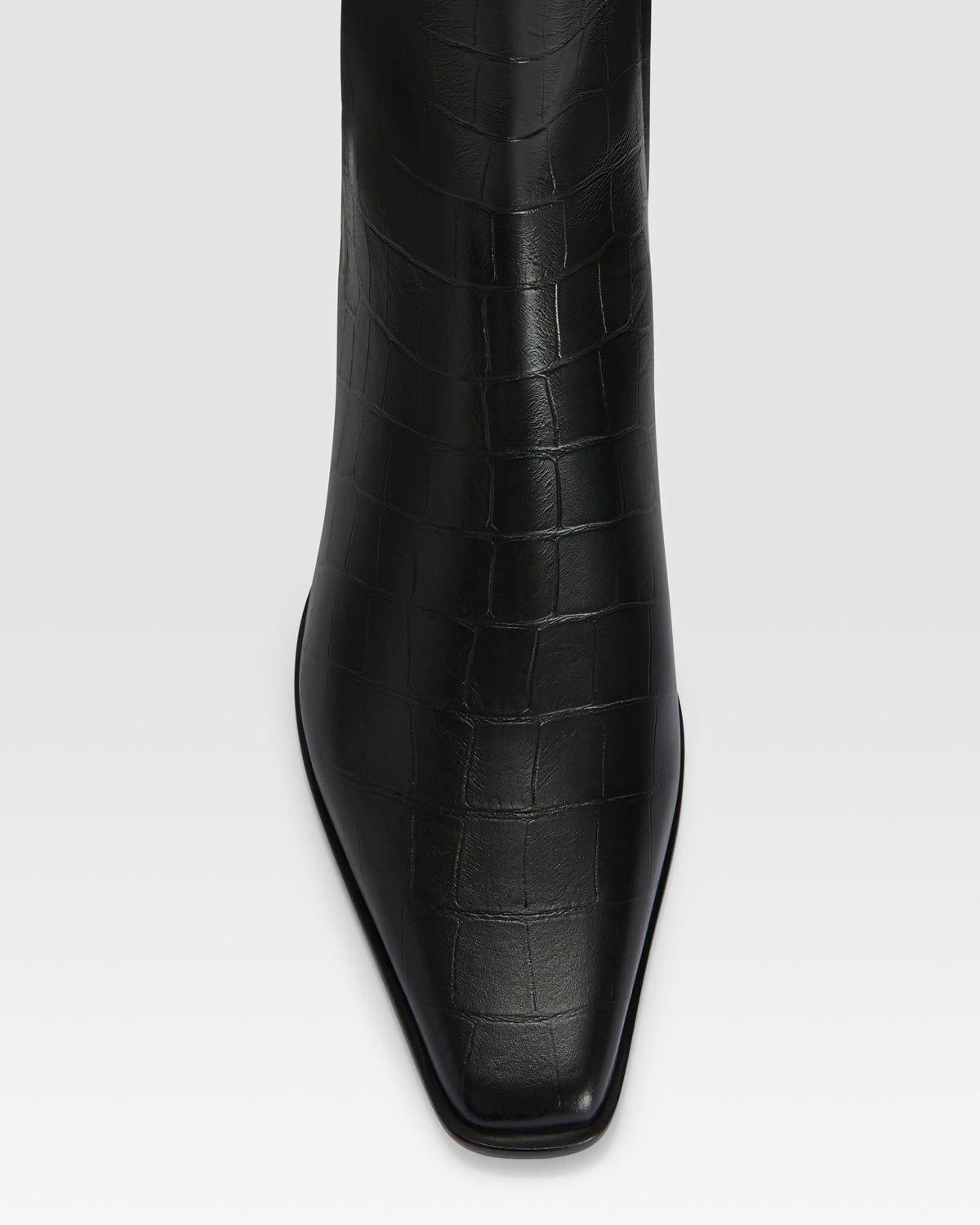 BOTIN DE PIEL ESTAMPA COCODRILO