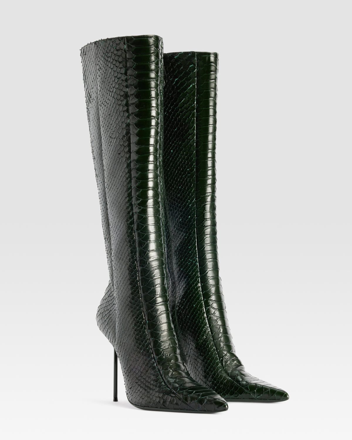 PYTHON-PRINT LEDERSTIEFEL MIT CUT-OUT-EFFEKT