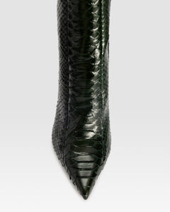 PYTHON-PRINT LEDERSTIEFEL MIT CUT-OUT-EFFEKT