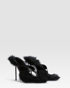 MULE CHANKLA DE PIEL CHAROL CON PLANTILLA DE SHEARLING