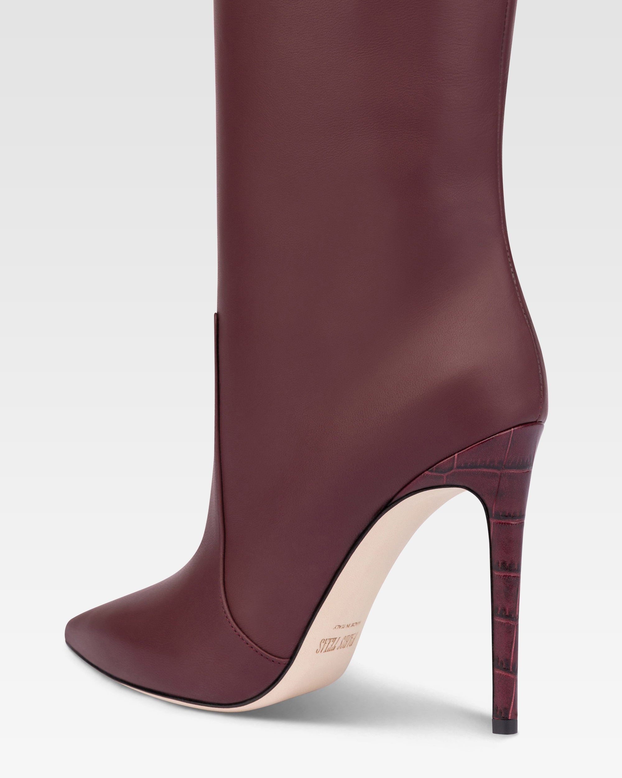 Stivali a punta in morbida pelle bordeaux
