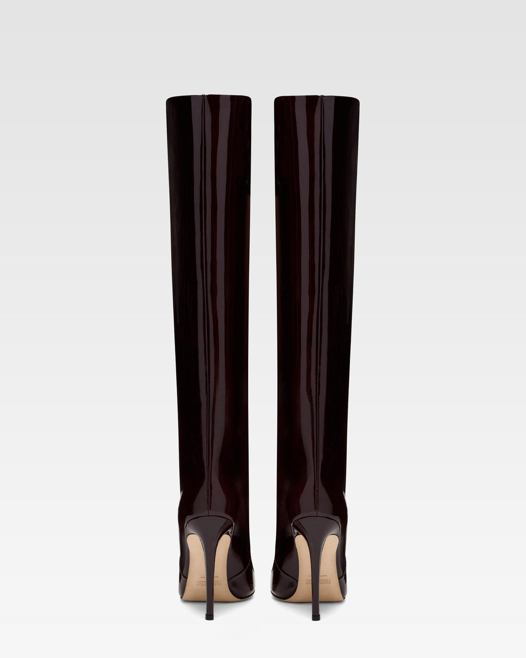 Botas con tac'on de aguja de charol granate oscuro