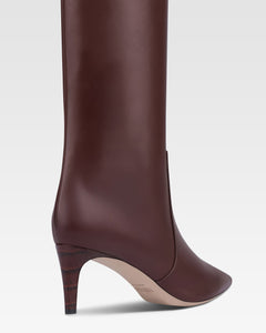 Boots in rouge noir leather